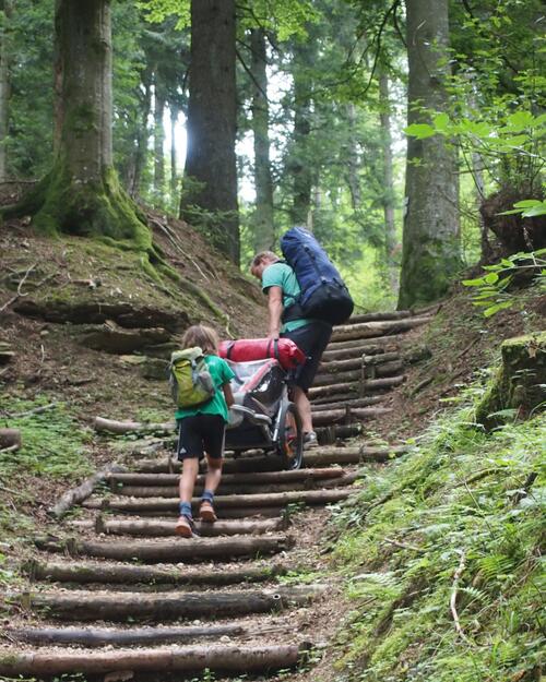Familienurlaub zu Fuß: die etwas andere Urlaubserholung